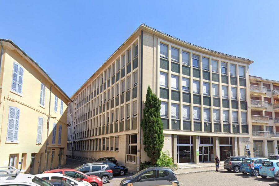 Réhabilitation CPAM à Vienne